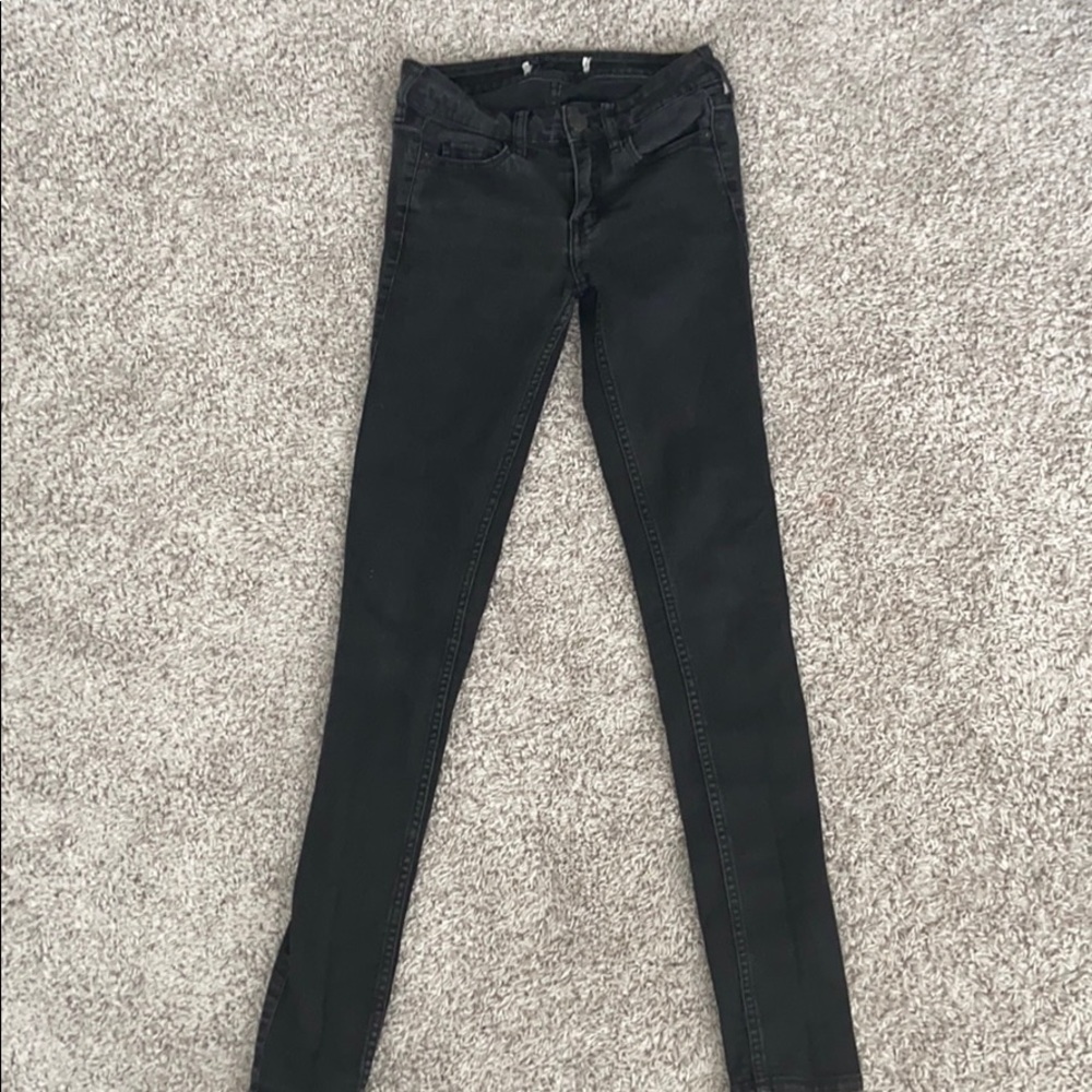 black abecrombie and fitch jeans
